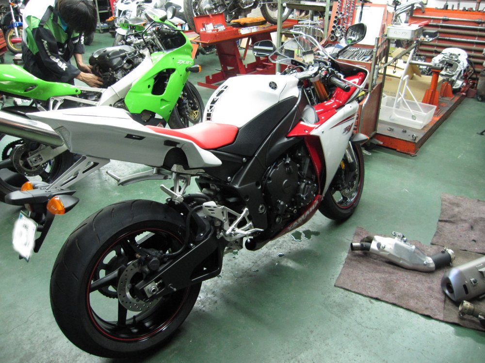 YZF-R1用マフラー製作 | ヴァンサンク YZF-R1用マフラー製作 | ヴァンサンク